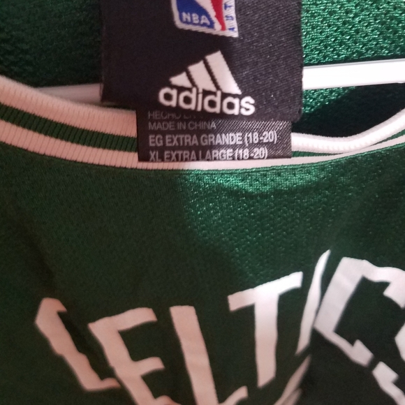 Mens XL Kevin Garnett official N.B.A. Jersey by Adidas. - Picture 4 of 5